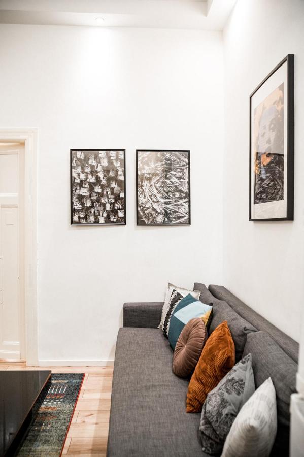 Stylish And Spacious ! Central Location Kazincy Netflix Budapeszt Zewnętrze zdjęcie